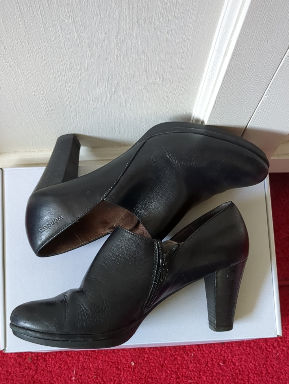 Wonders Spain black leather heeled ankle booties shooties EU 40/US 9 - Picture 3 of 5